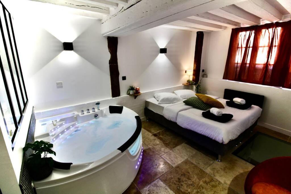 Le Spa Beauvoisine - Jacuzzi Sauna Rouen Centre Free Parking Exteriör bild